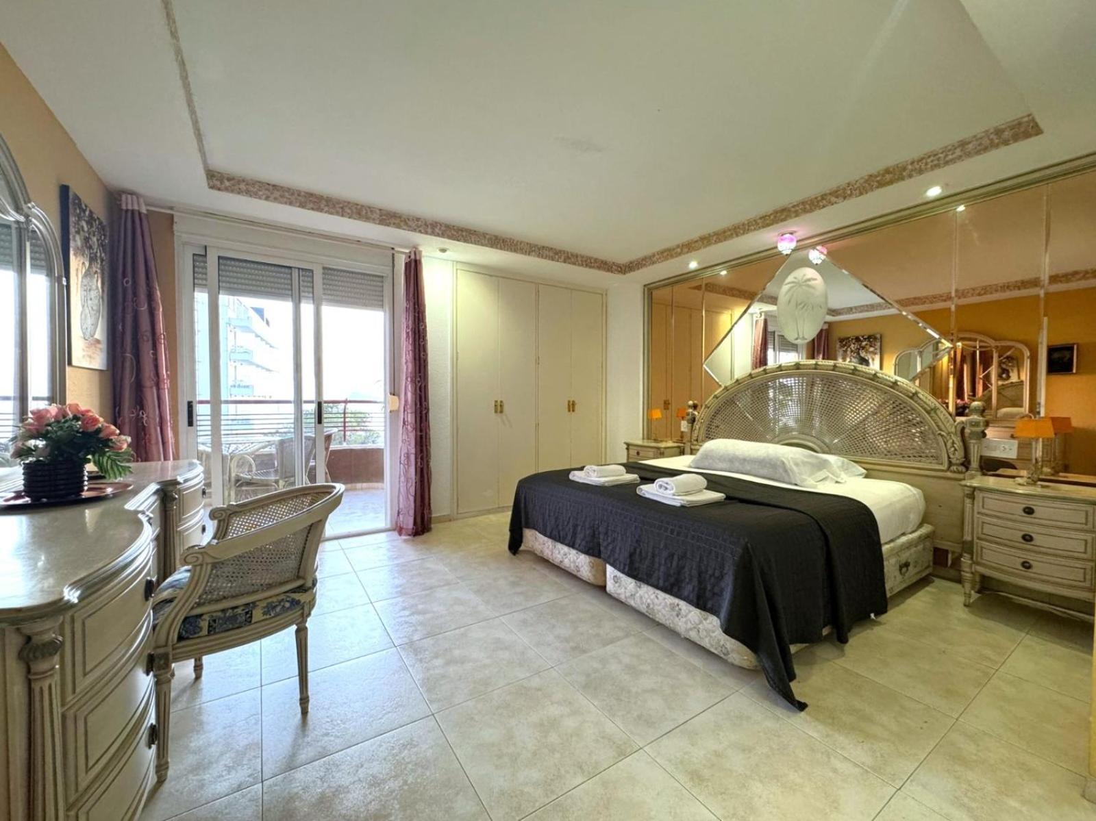 Coblanca 8-2º Fantasy Apartment Benidorm Bagian luar foto
