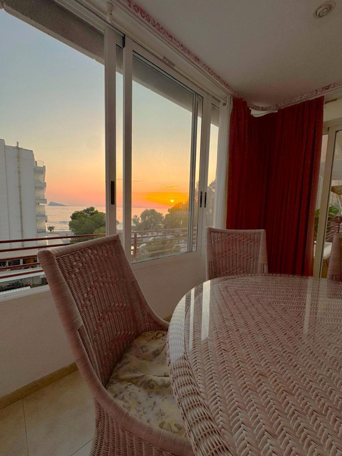 Coblanca 8-2º Fantasy Apartment Benidorm Bagian luar foto